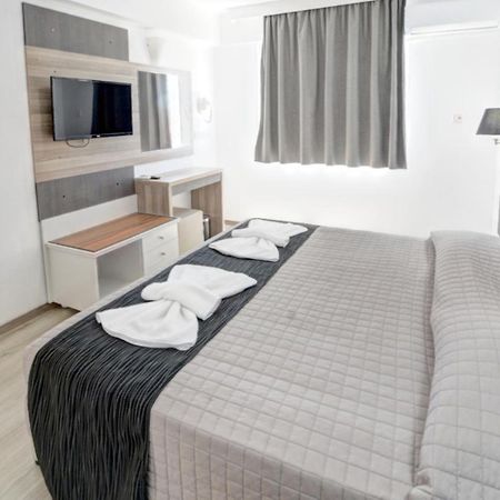 Barbara Hotel Apts Ayia Napa Esterno foto