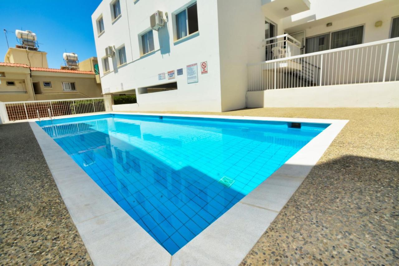 Barbara Hotel Apts Ayia Napa Esterno foto