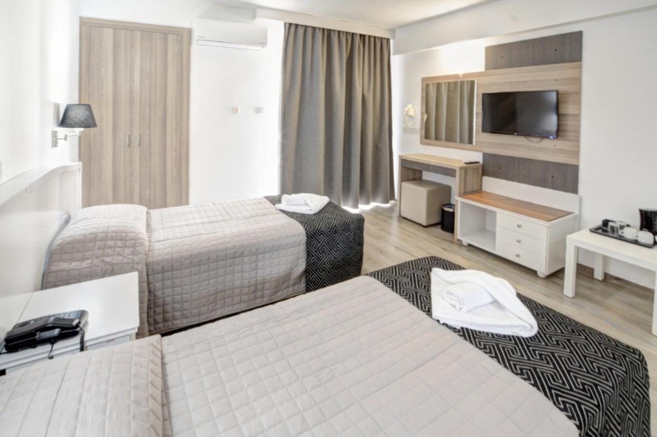 Barbara Hotel Apts Ayia Napa Esterno foto